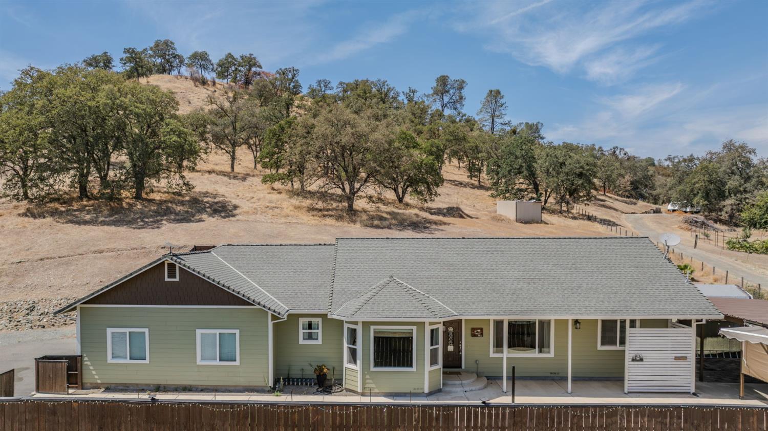 2496 Danaher Dr, Valley Springs, CA 95252-9524