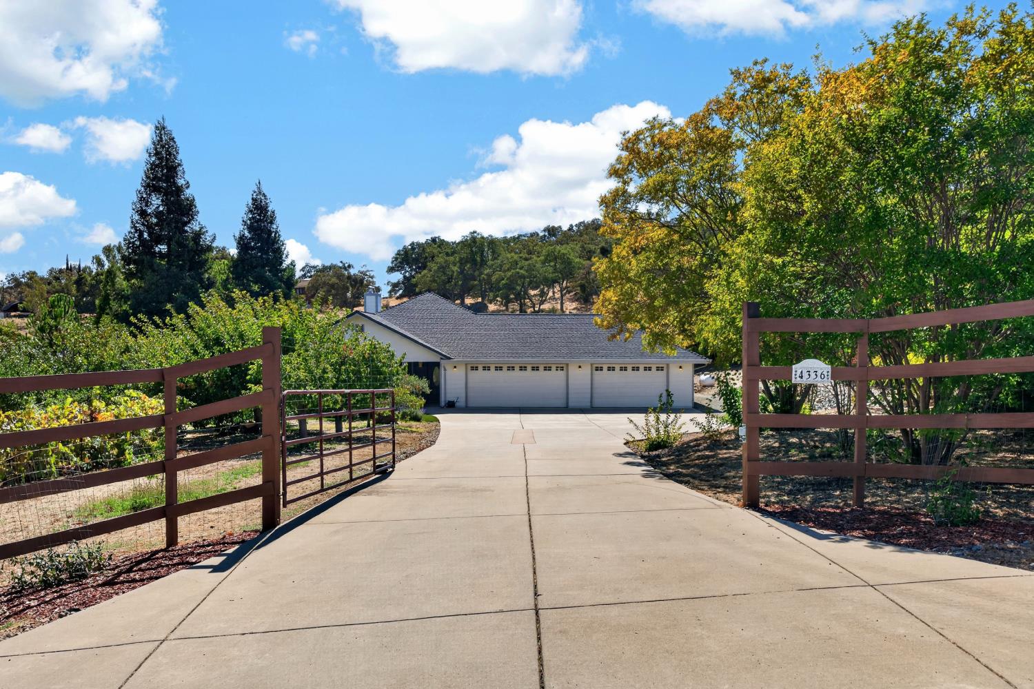 4336 Brooks Road, Valley Springs, CA 95252-9544