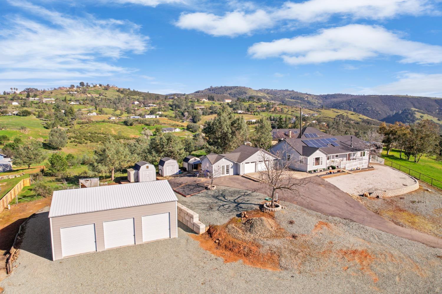 7226 Conner Dr, Valley Springs, CA 95252-9413