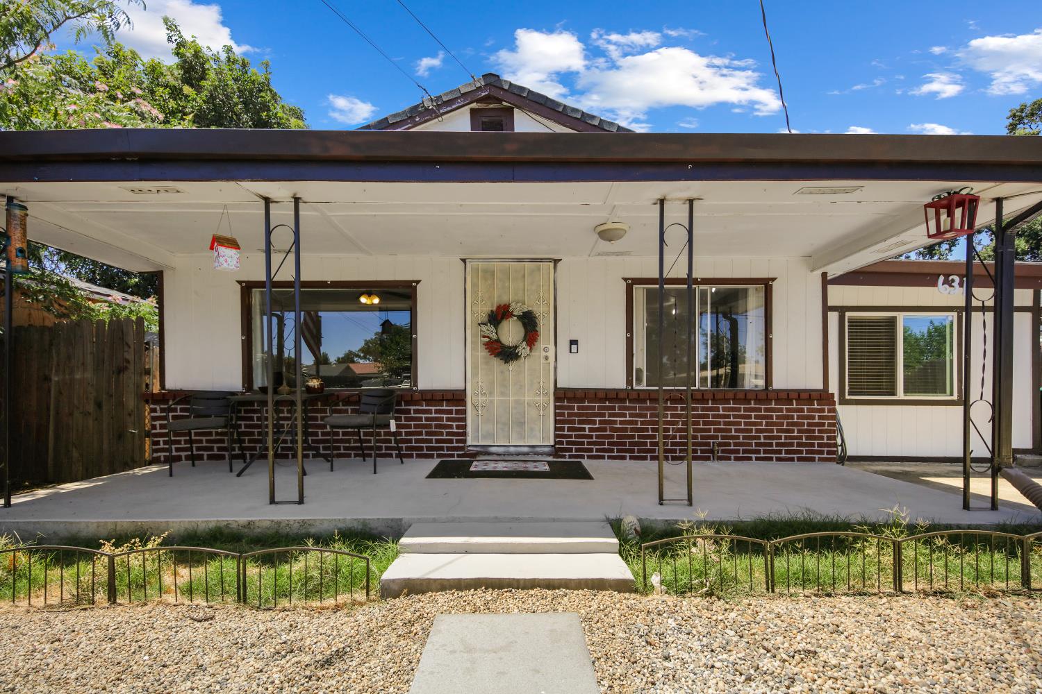 631 S Oro Ave, Stockton, CA 95215-5844