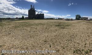 28th Avenue E, Dickinson, ND 58601