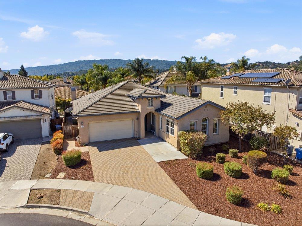 1220 Okeefe Court