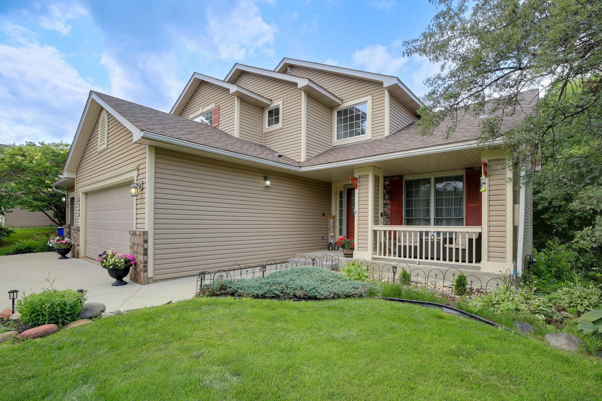 18546 85th Avenue N, Maple Grove, MN 55311