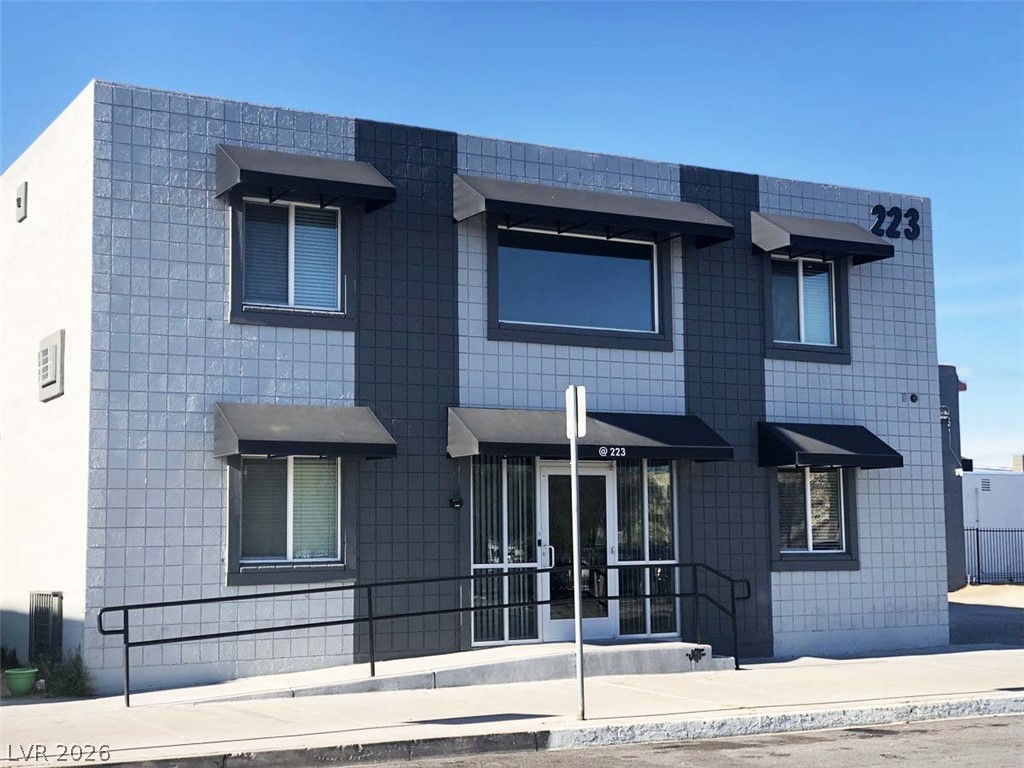 223 North 9th Street 104