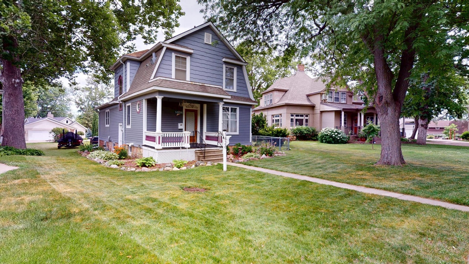 1426 Circle Drive, Albert Lea, MN 56007