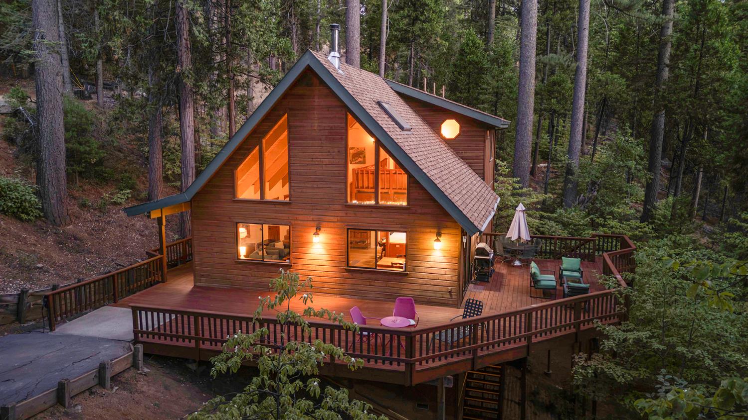 1280 Wawona Way, Arnold, CA 95223-7772