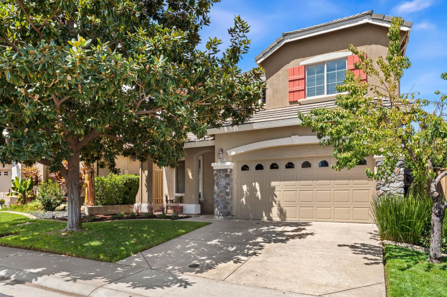 1823 Ravenna Way, Roseville, CA 95747-5045