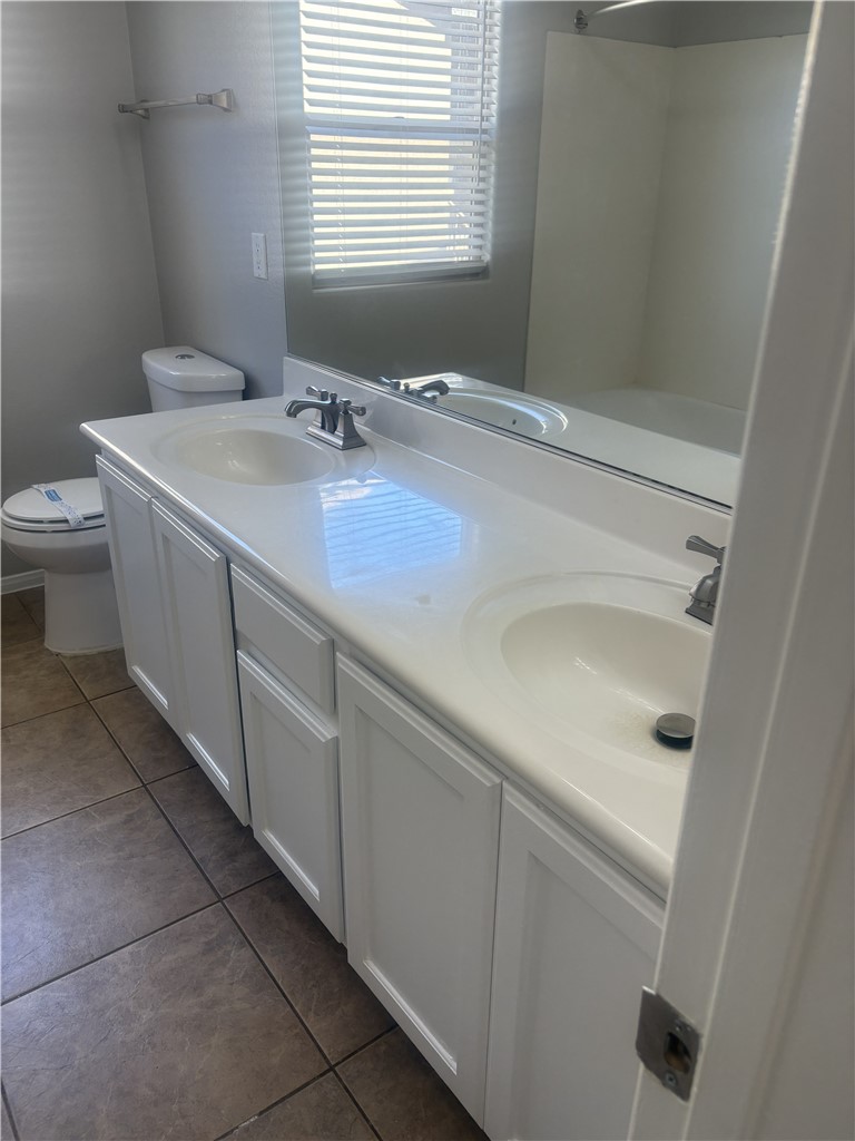 8985 South Durango Drive 2072