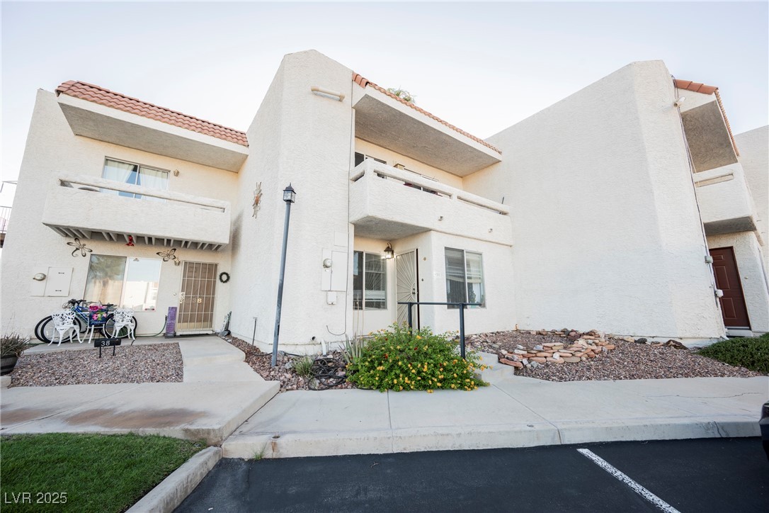 687 Marina Drive 39