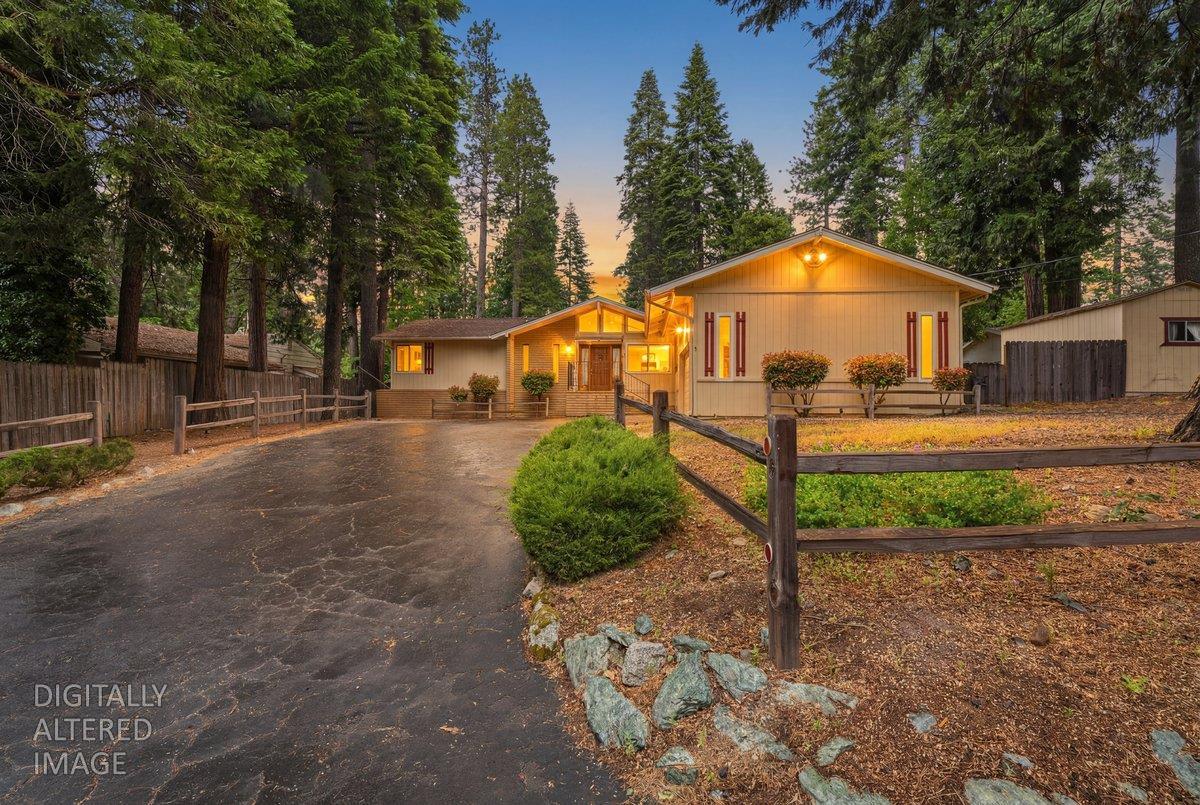 6775 Ridgeway Dr, Pollock Pines, CA 95726-9502