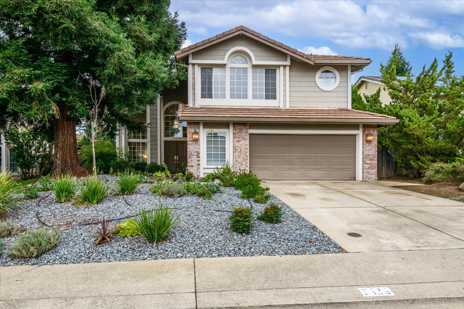 5636 Darby Rd, Rocklin, CA 95765-4983