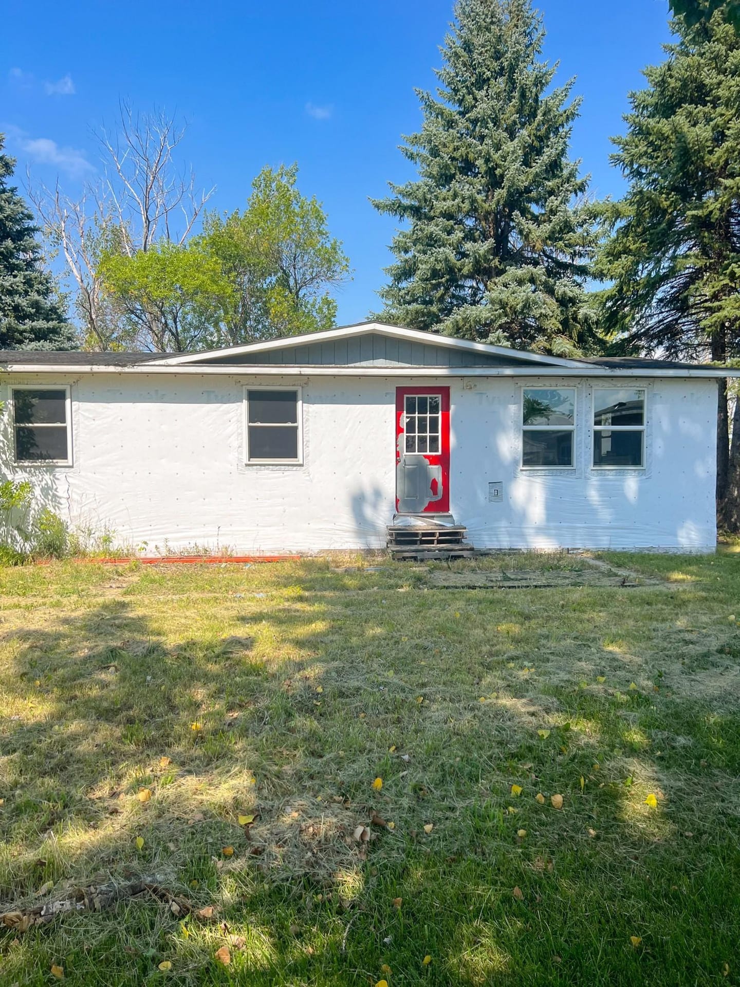 423 3rd Avenue, Mapleton, ND 58059