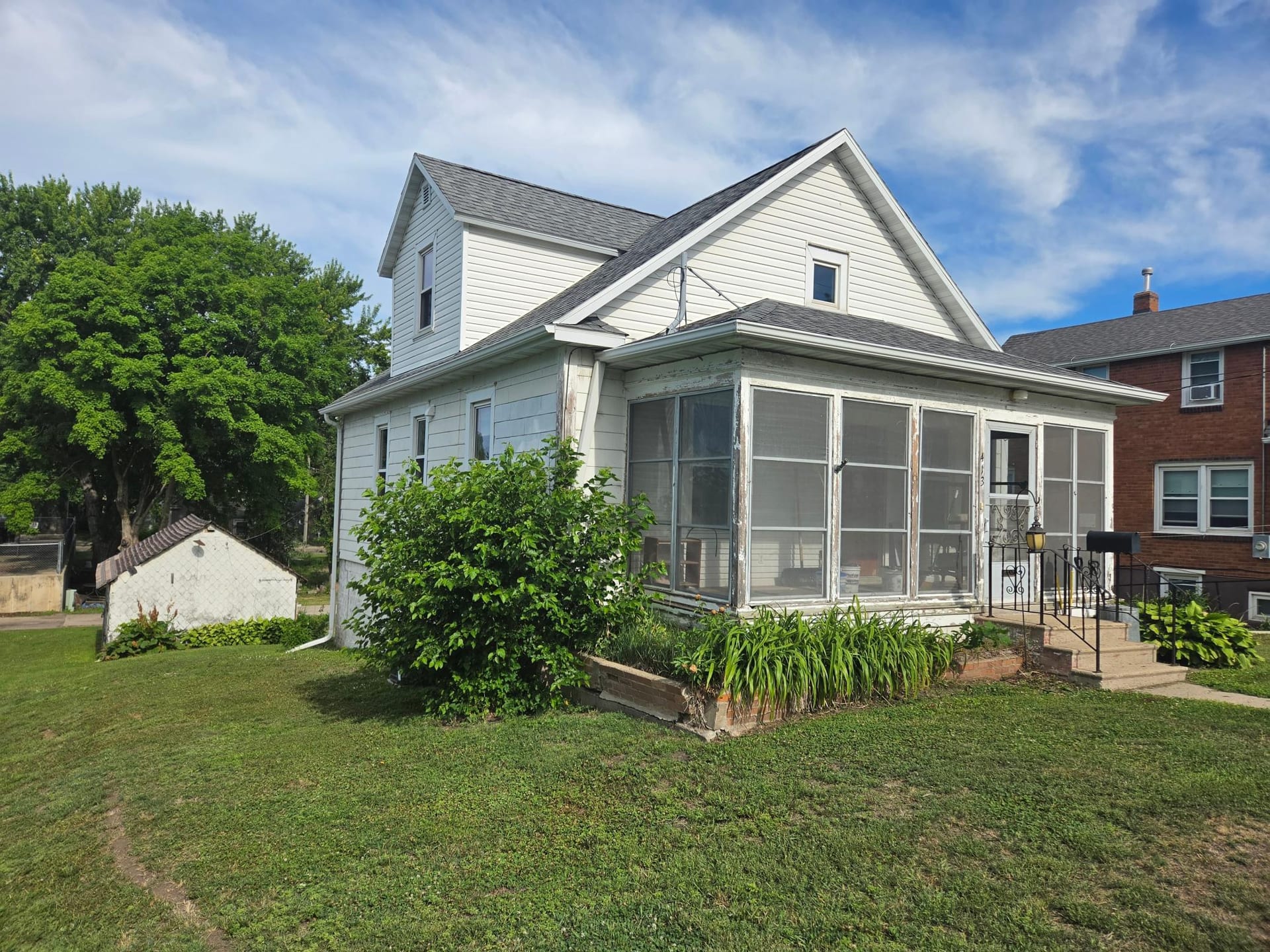 413 Saint Thomas Avenue, Albert Lea, MN 56007