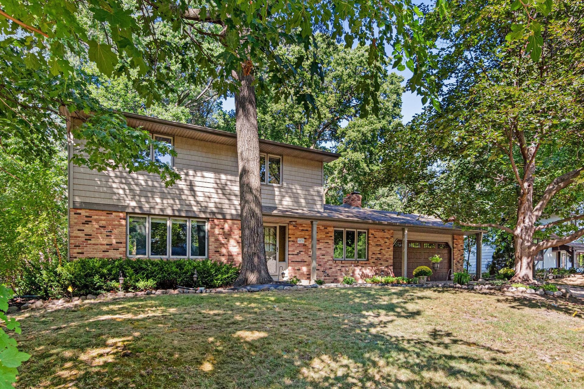 4035 Quaker Lane N, Plymouth, MN 55441