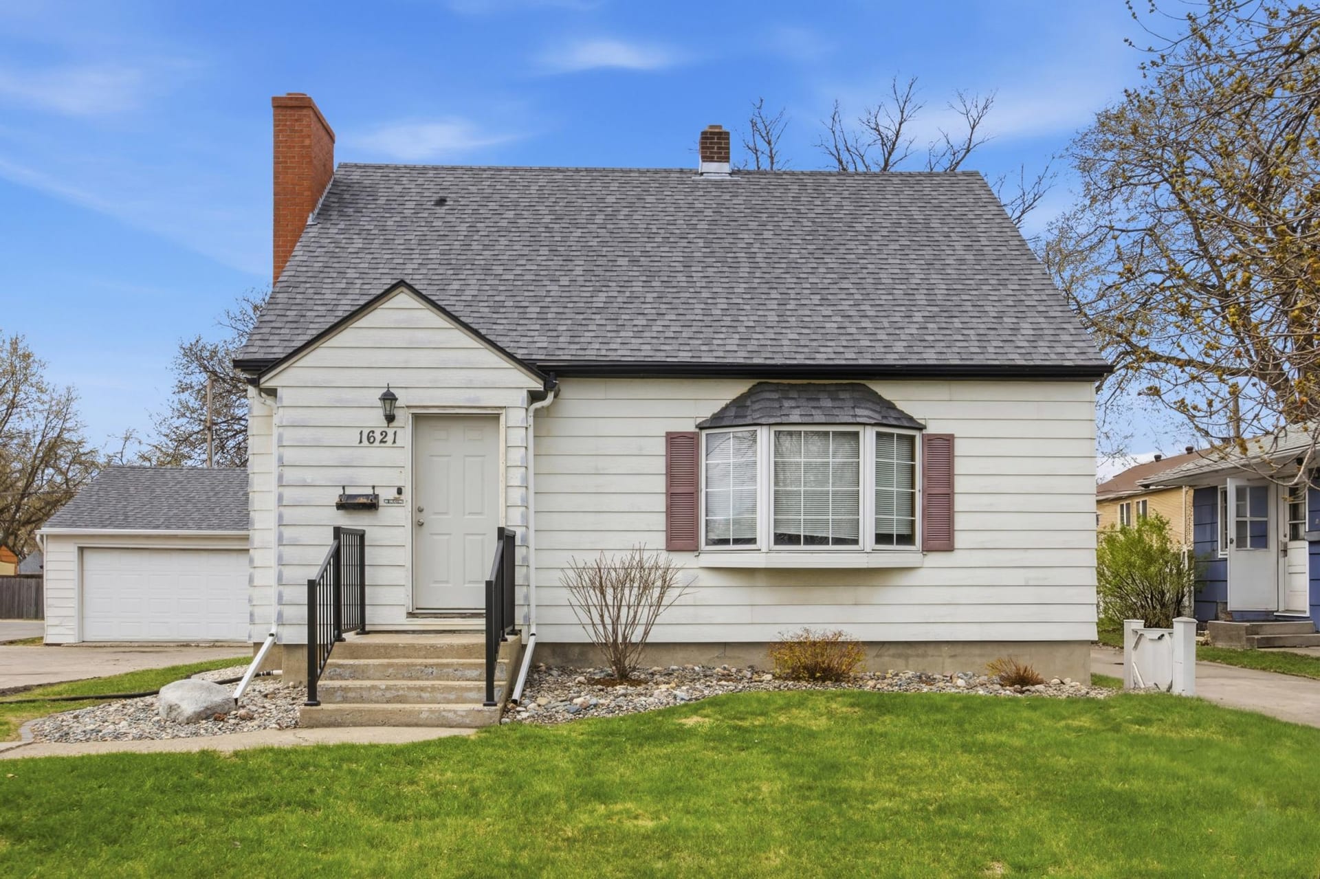 1621 8th Street S, Moorhead, MN 56560