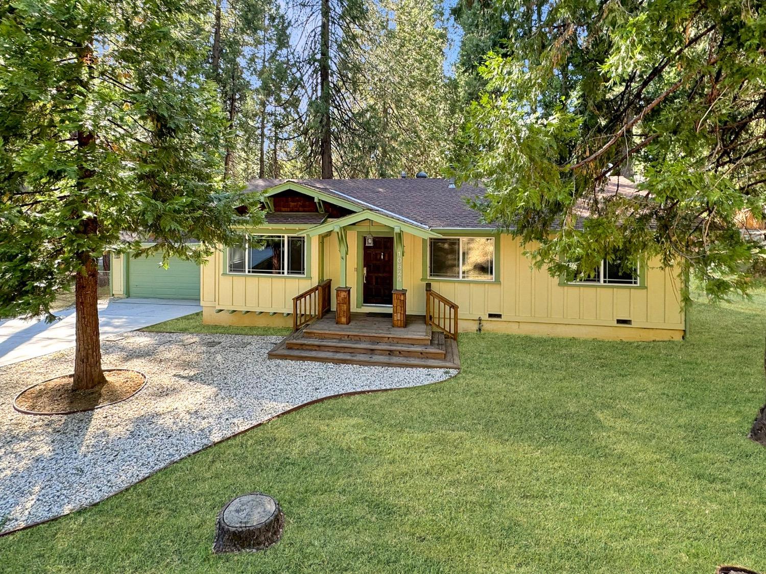 10624 Silver Way, Grass Valley, CA 95945-7429