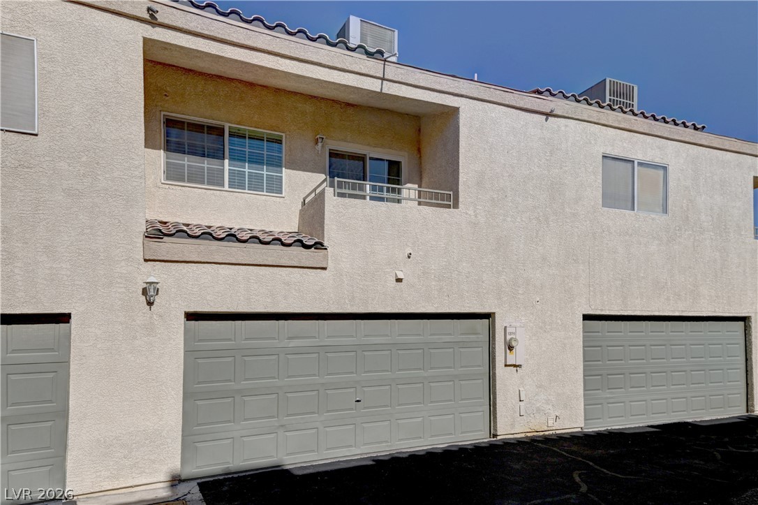 5450 Morris Street 1220