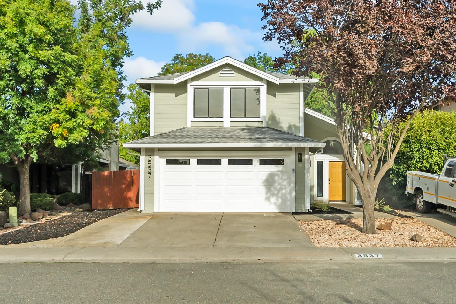 3537 Pinehill Way, Antelope, CA 95843-5512