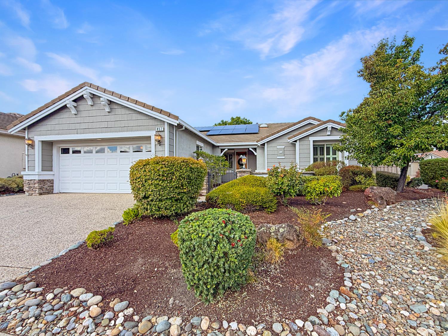 852 Mossy Ridge Ln, Lincoln, CA 95648-8453