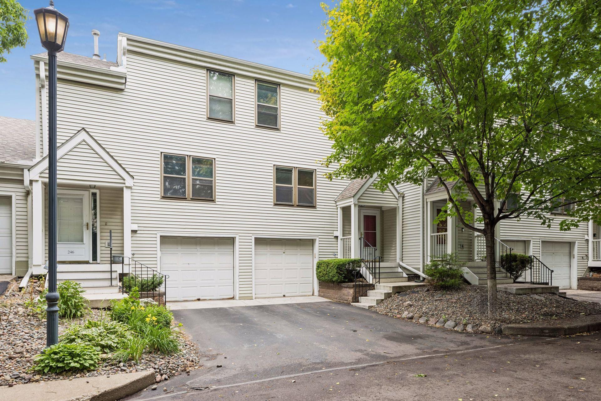 244 3rd Avenue NE, Minneapolis, MN 55413