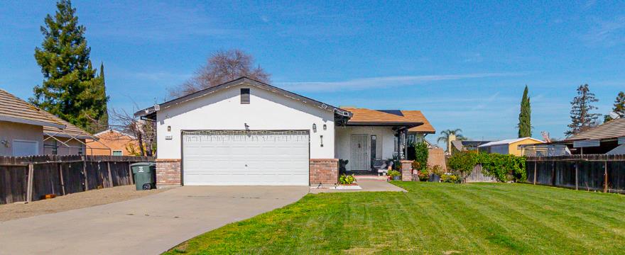 13301 Bentley St, Waterford, CA 95386-9747