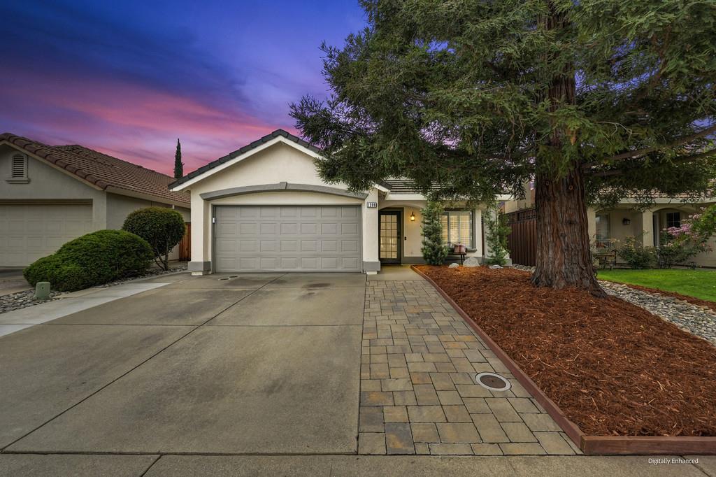 1208 Arbor Dr, Roseville, CA 95678-6718