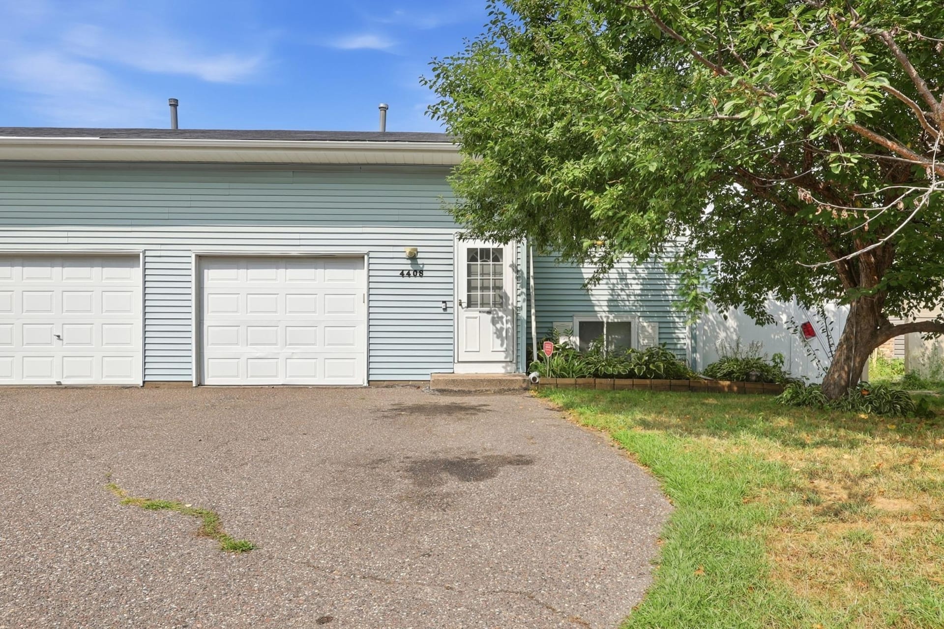4408 83rd Circle N, Brooklyn Park, MN 55443