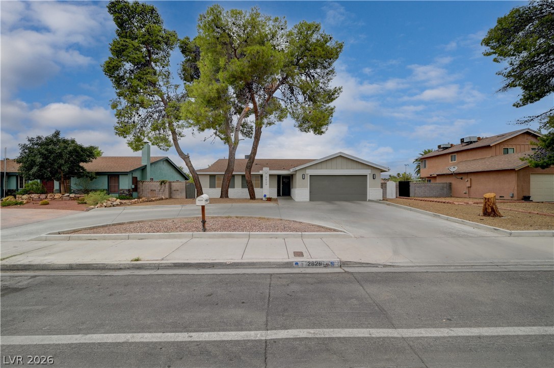 2829 North Michael Way