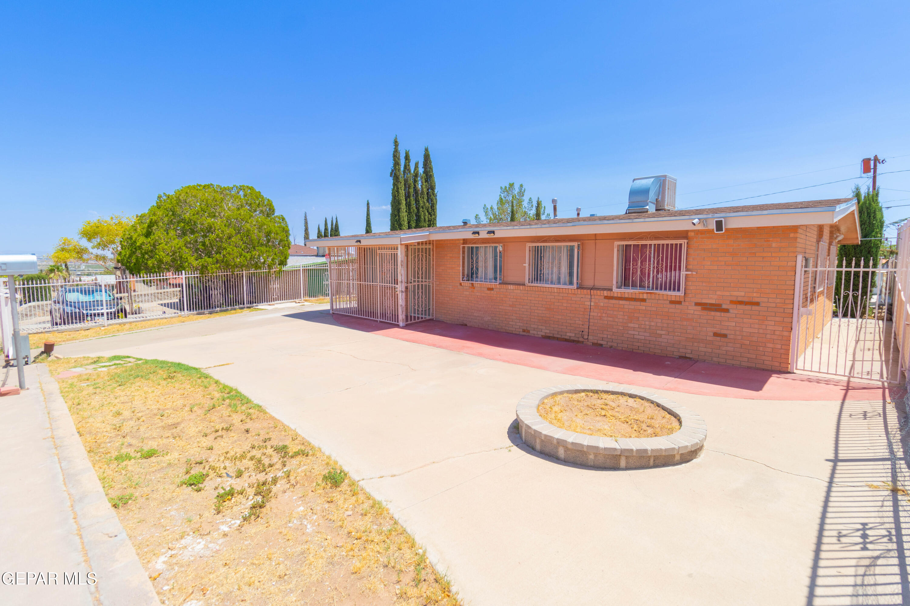 3416 BROADDUS Avenue, El Paso, TX 79904