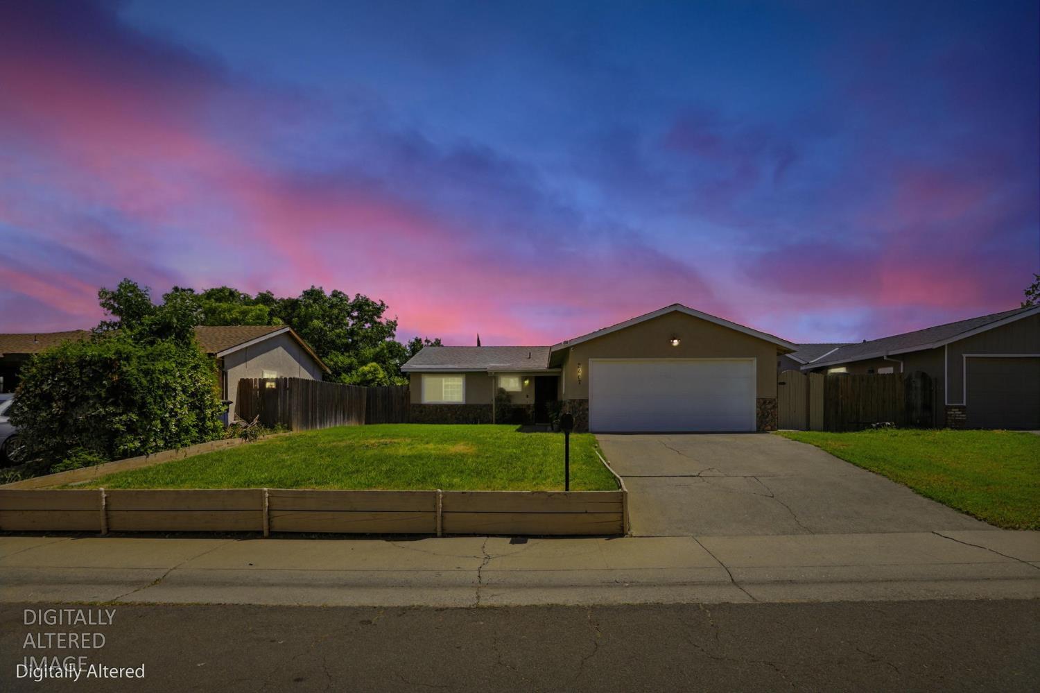 3407 Granby Dr, Sacramento, CA 95827-3520