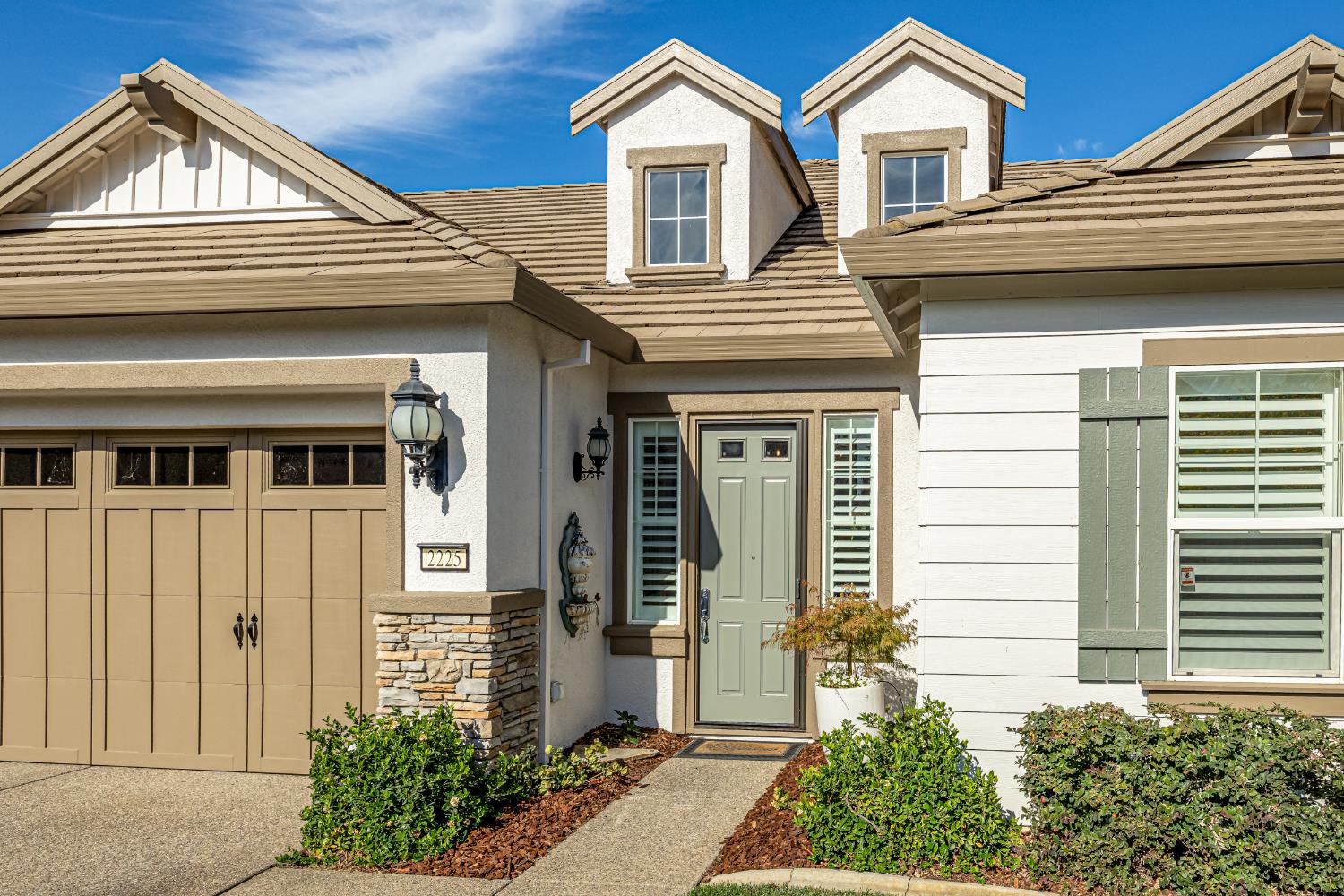 2225 Benton Loop, Roseville, CA 95747-8809