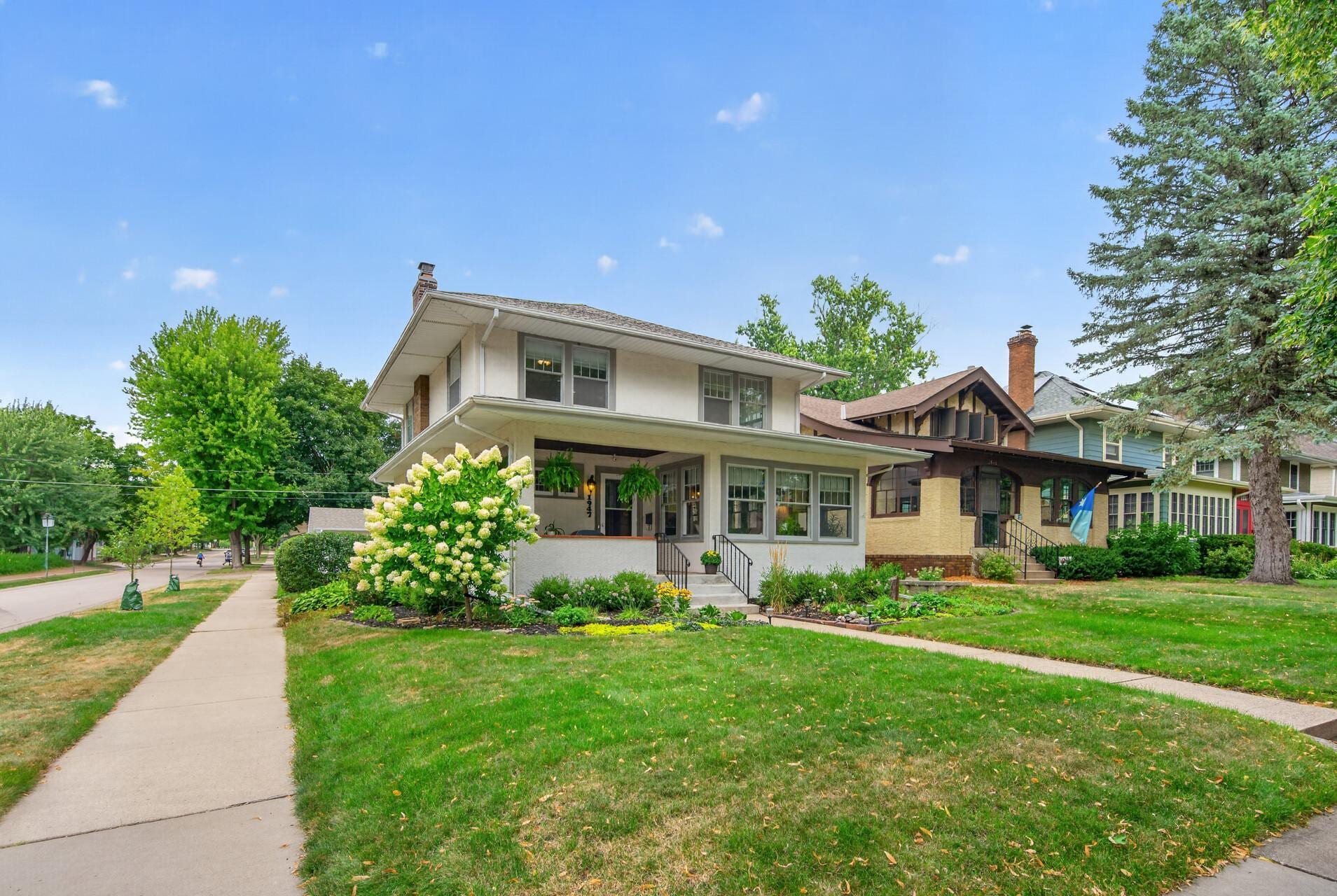 1947 Portland Avenue, Saint Paul, MN 55104