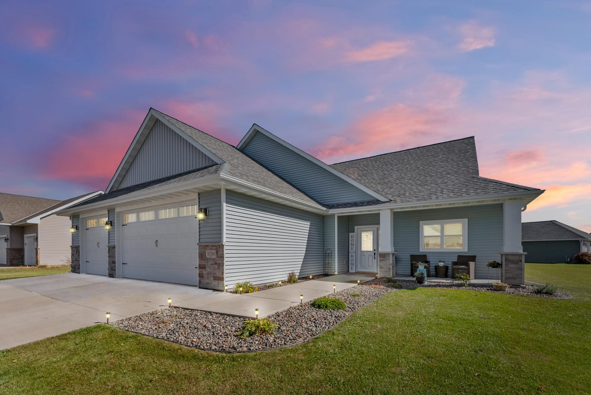 38209 Everett Avenue, North Branch, MN 55056