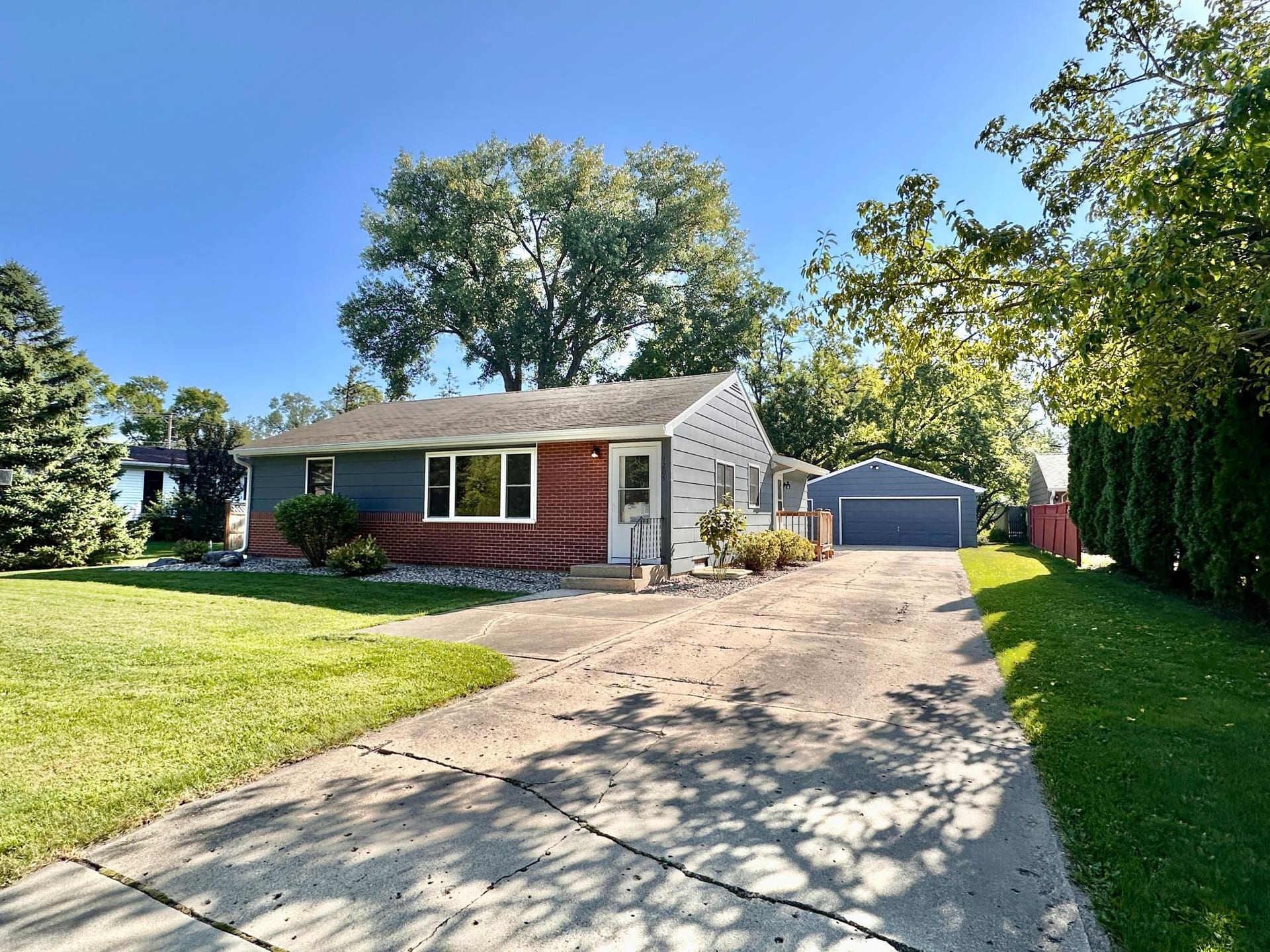 1205 16th Street SW, Willmar, MN 56201