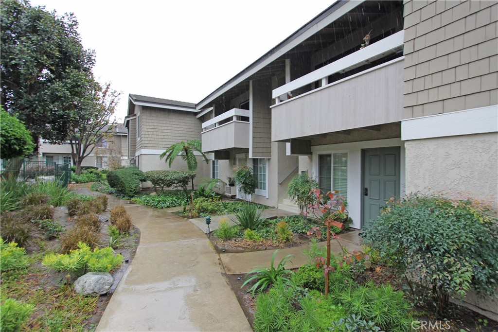 242 Streamwood