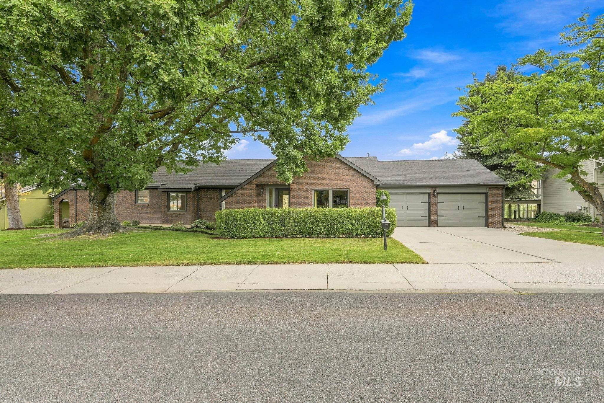 2256 E Table Rock Rd, Boise ID 83712