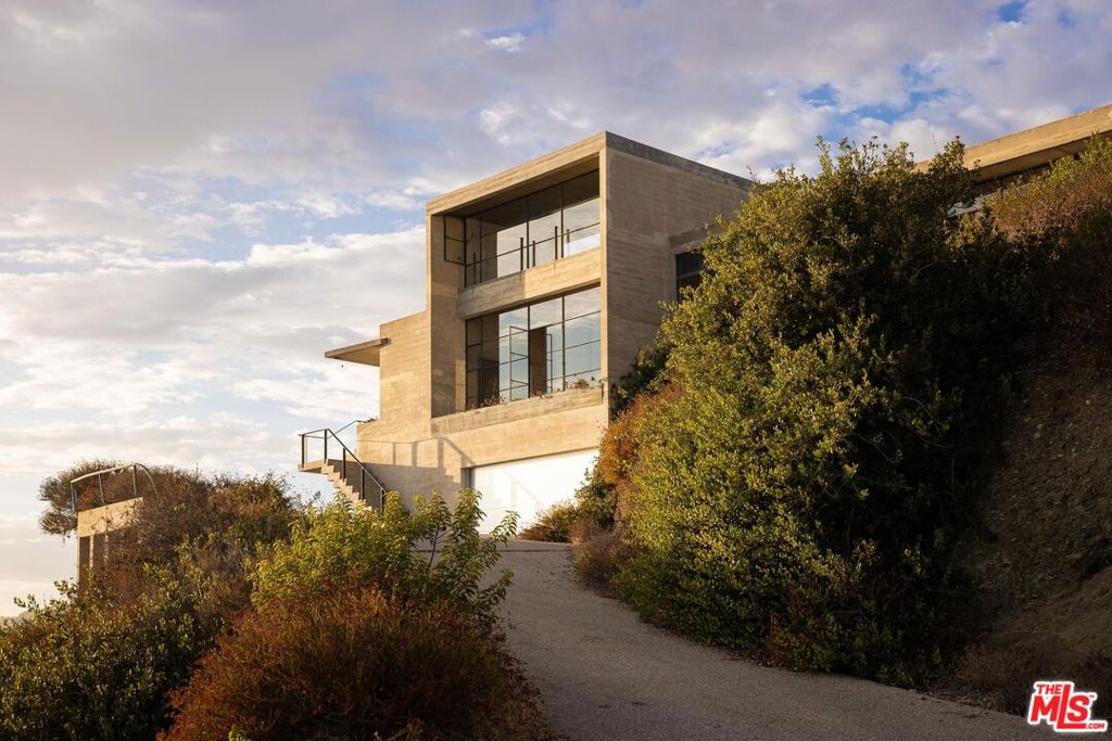 31172 Ceanothus Drive