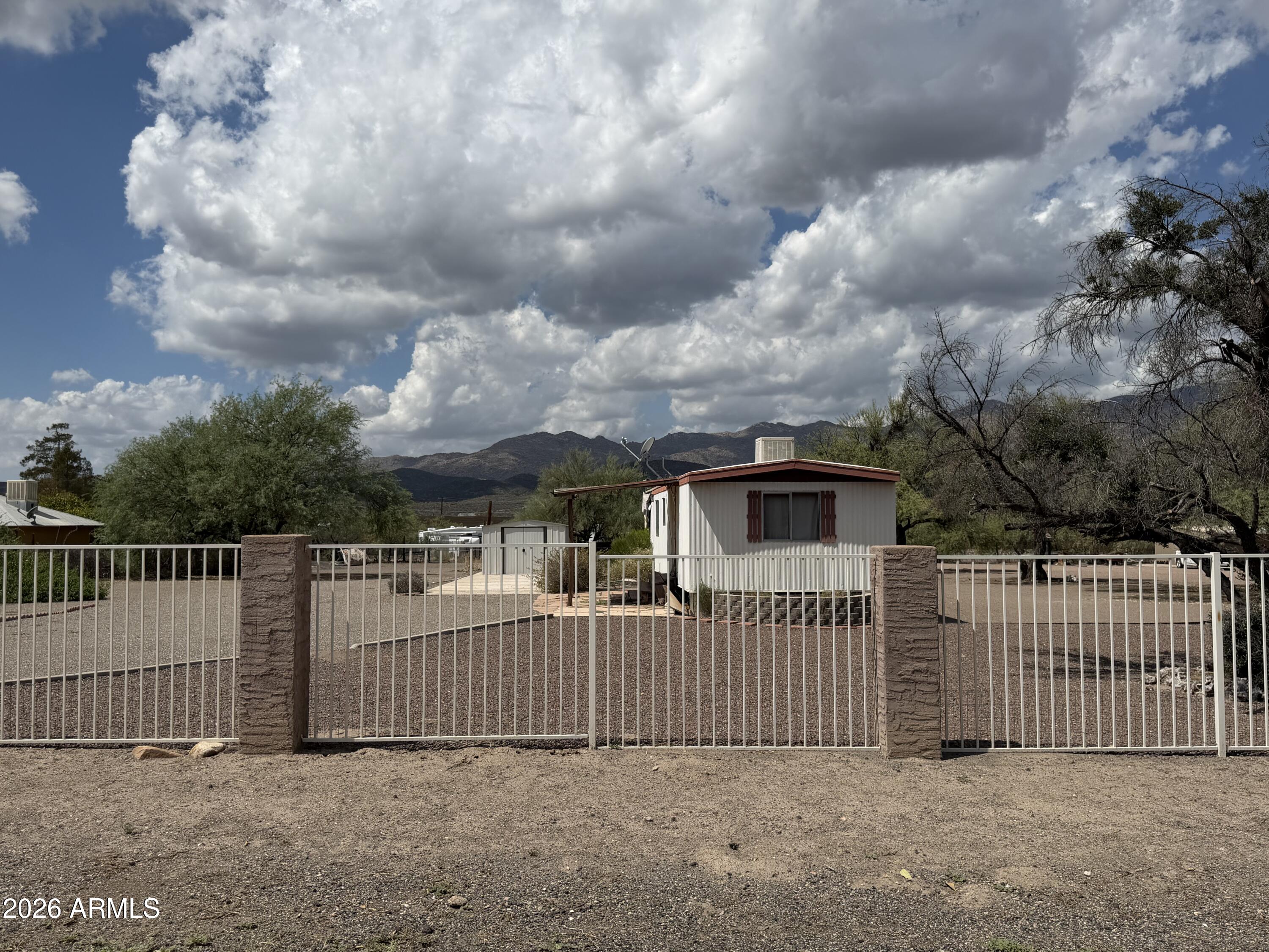 34150 S LUELLEN Drive 3, Black Canyon City, AZ 85324