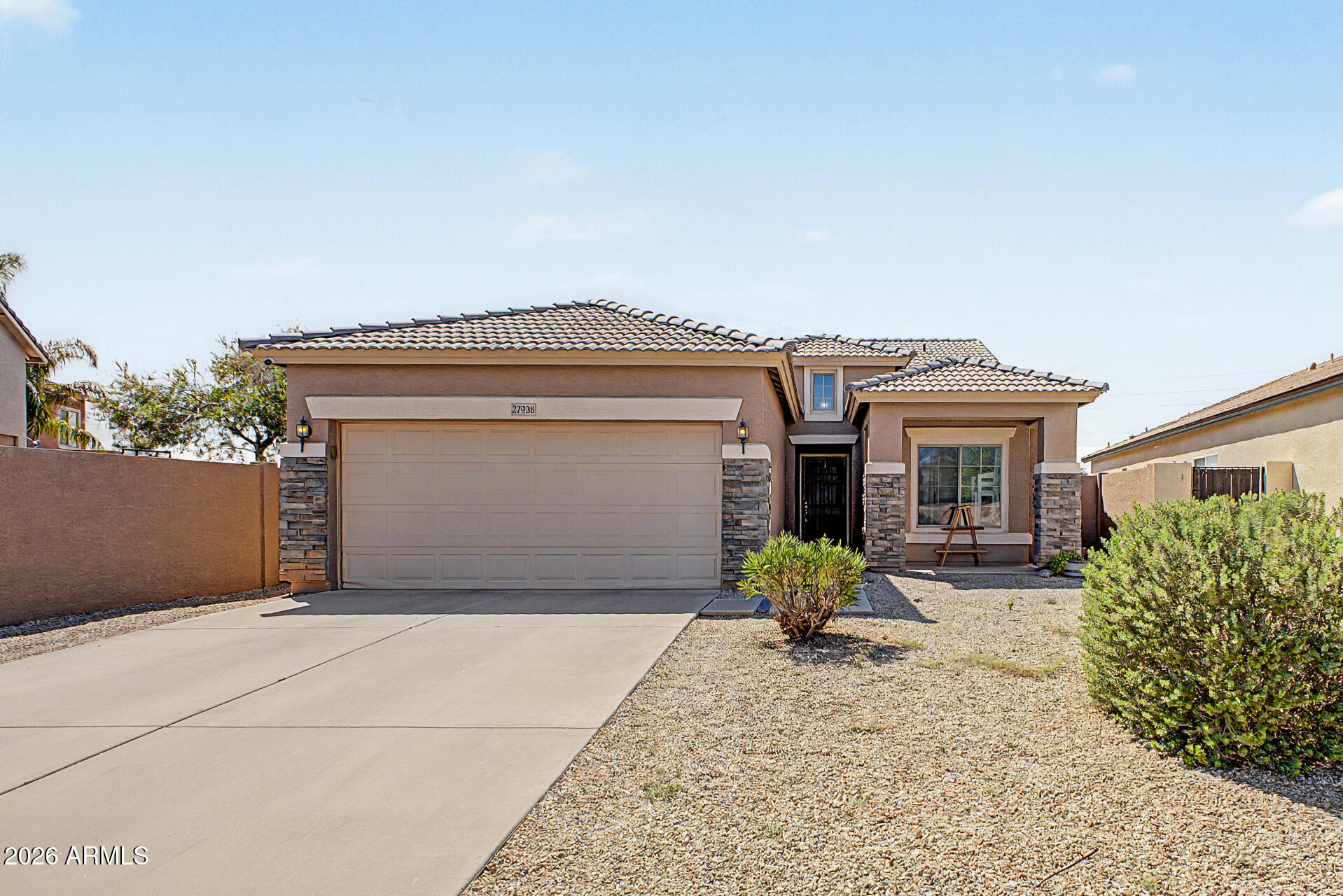 27928 N QUARTZ Drive, San Tan Valley, AZ 85143