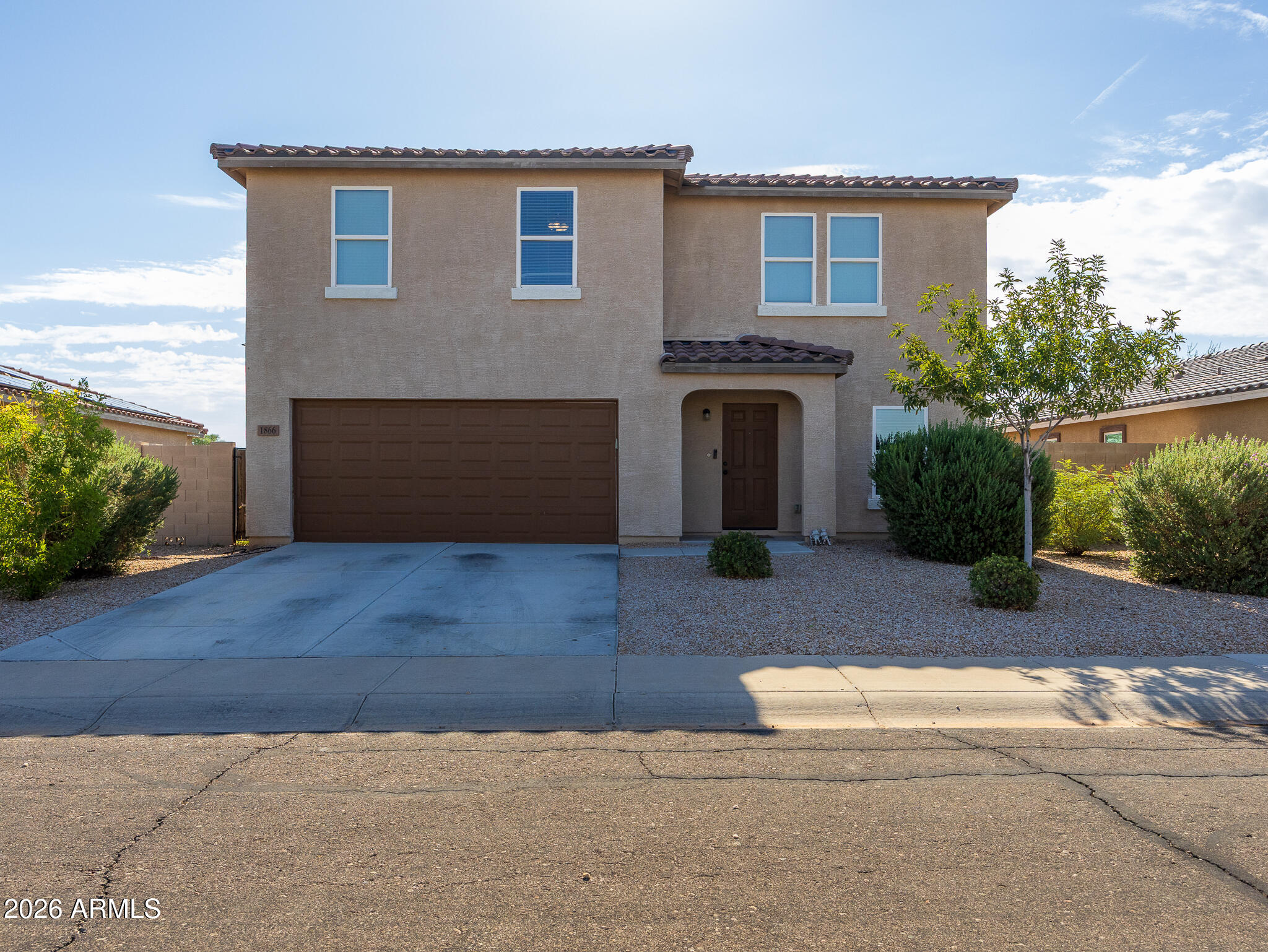 1866 N Logan Lane, Casa Grande, AZ 85122