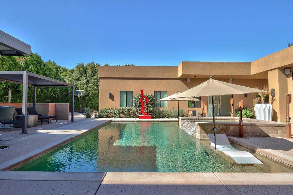 72116 Clancy Lane