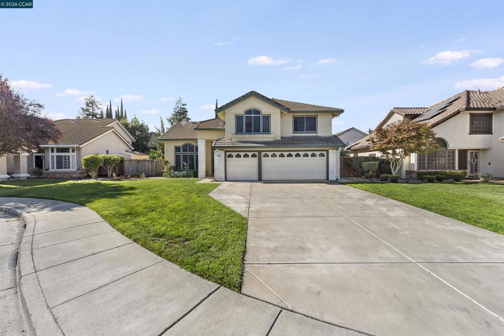 1418 Blue Jay Ct