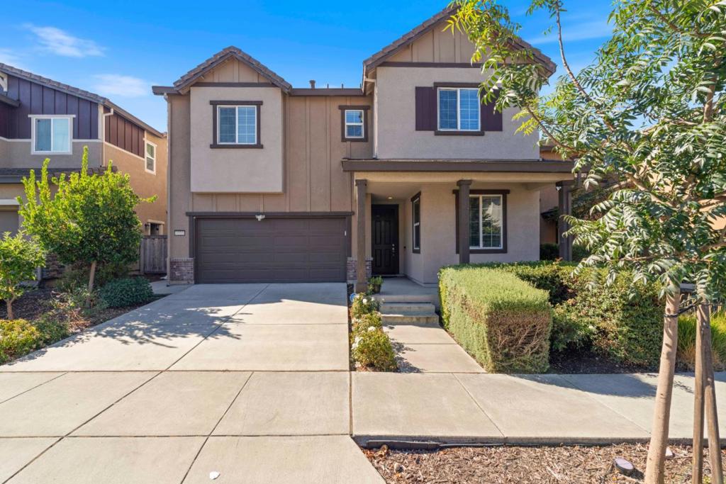 1533 Keats Place