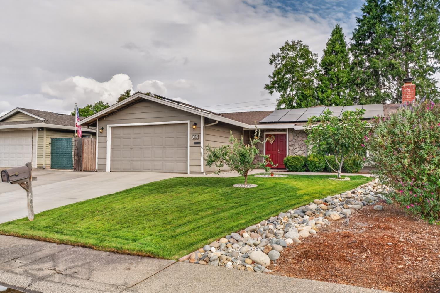 8919 Genoa Ave, Orangevale, CA 95662-4615