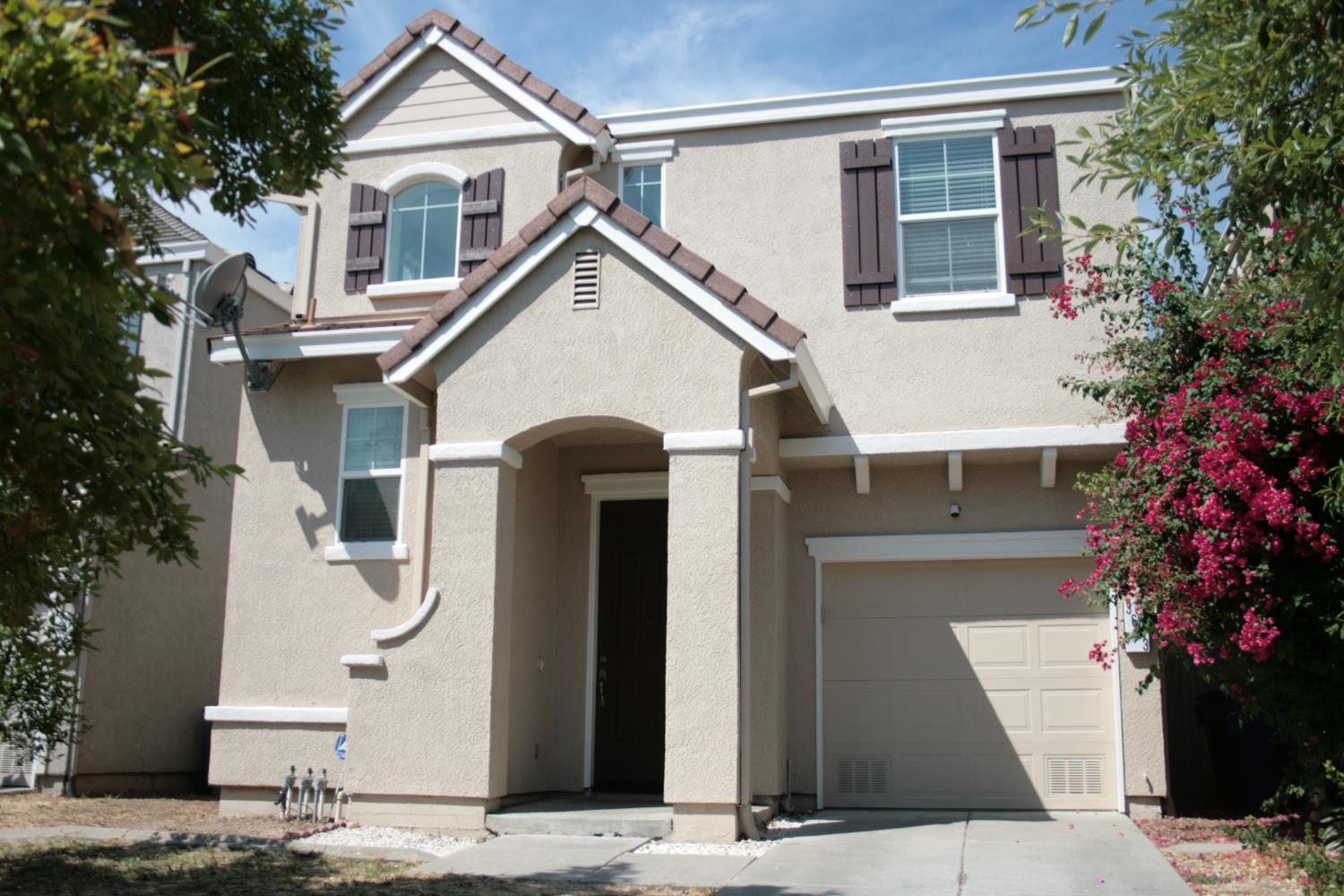 3633 Naturita Way, Sacramento, CA 95834-1305