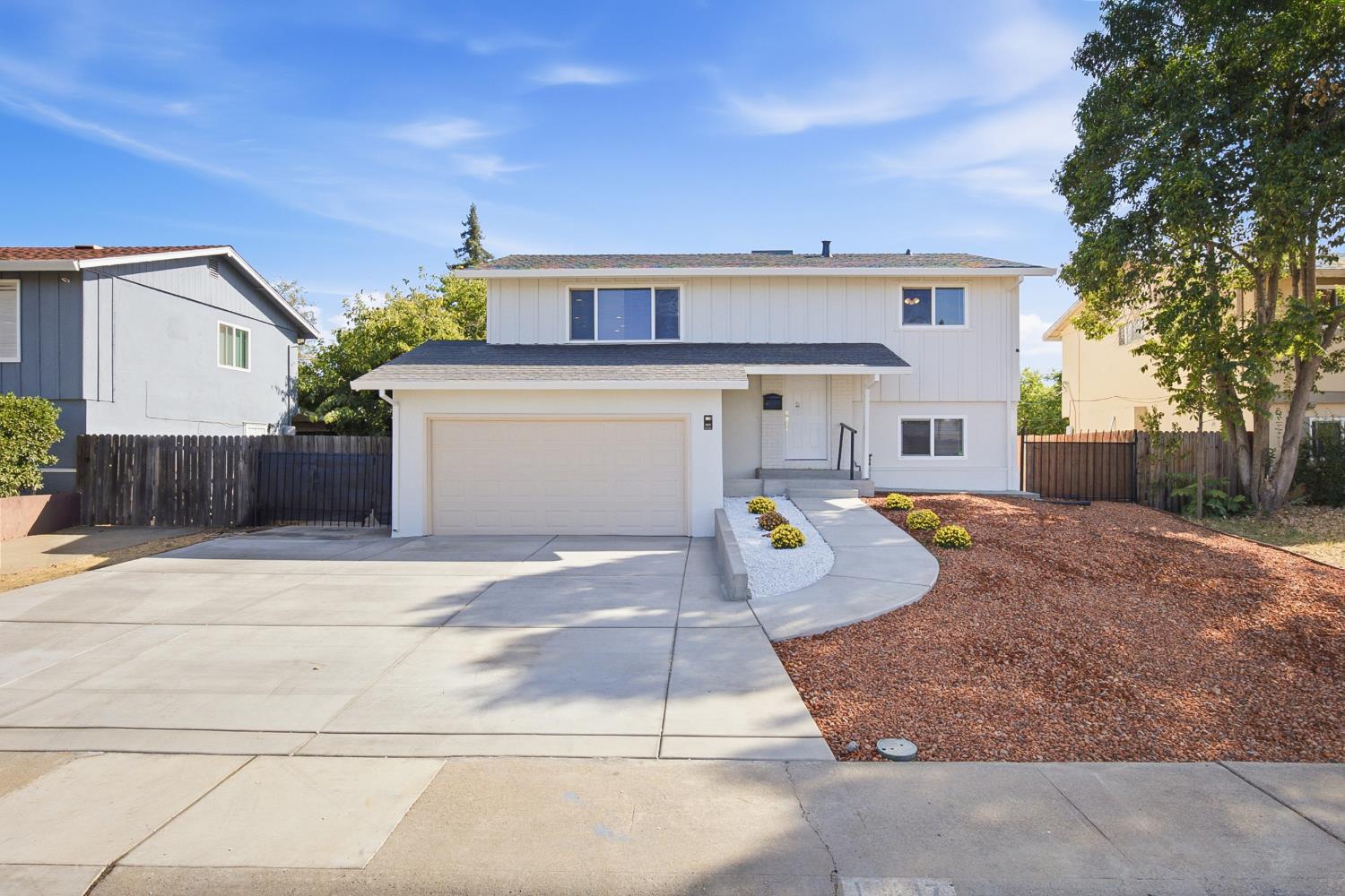 10437 Reymouth Ave, Rancho Cordova, CA 95670-5816