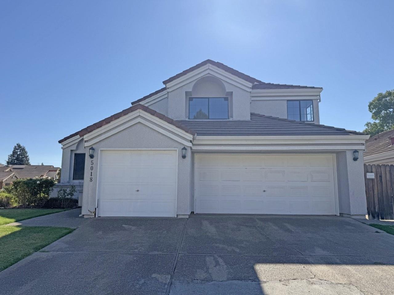5018 Efthemia Way, Elk Grove, CA 95758-5205