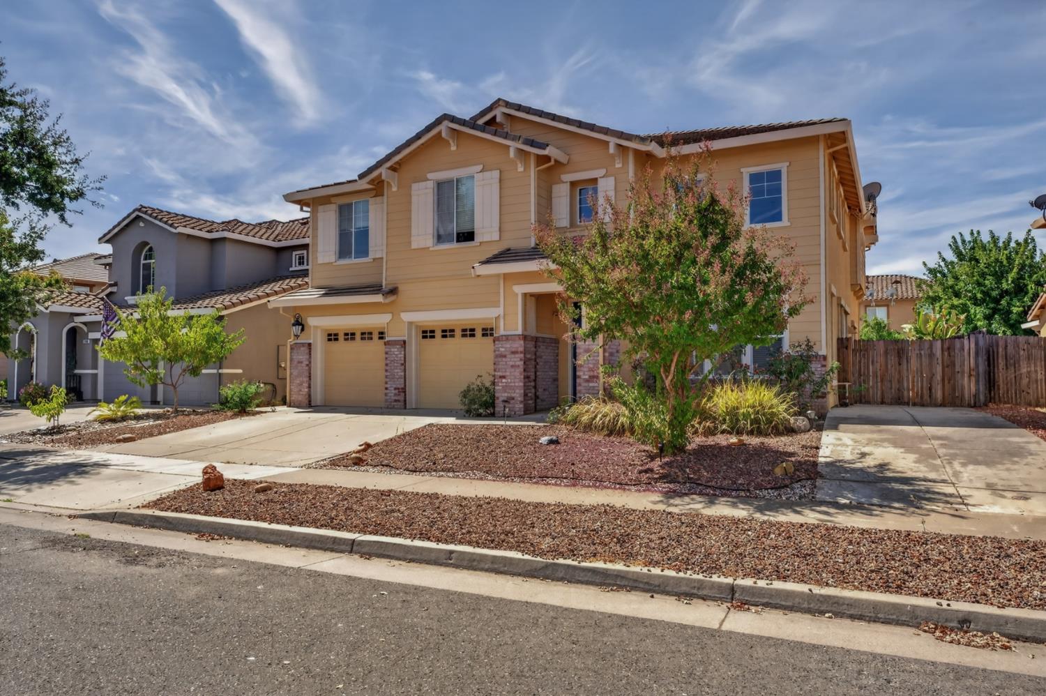 12402 Canyonlands Dr, Rancho Cordova, CA 95742-7712