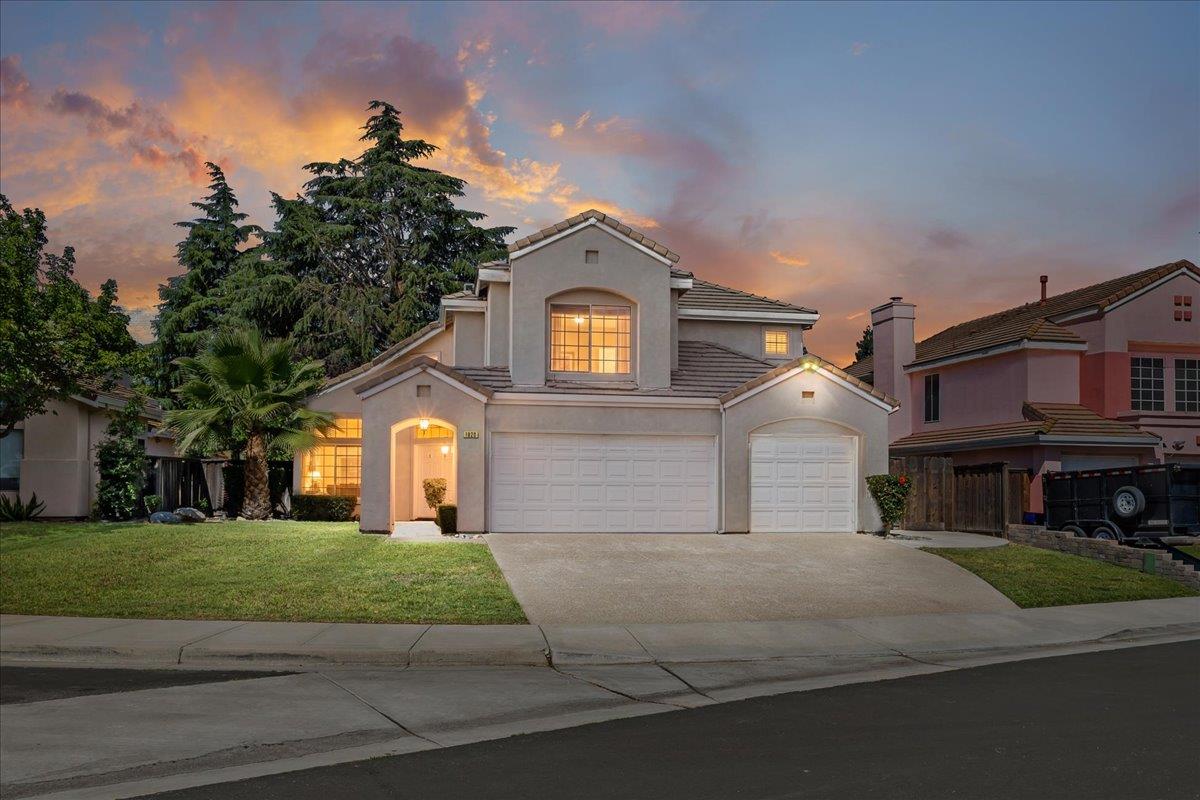 1850 Tahoe Cir, Tracy, CA 95376