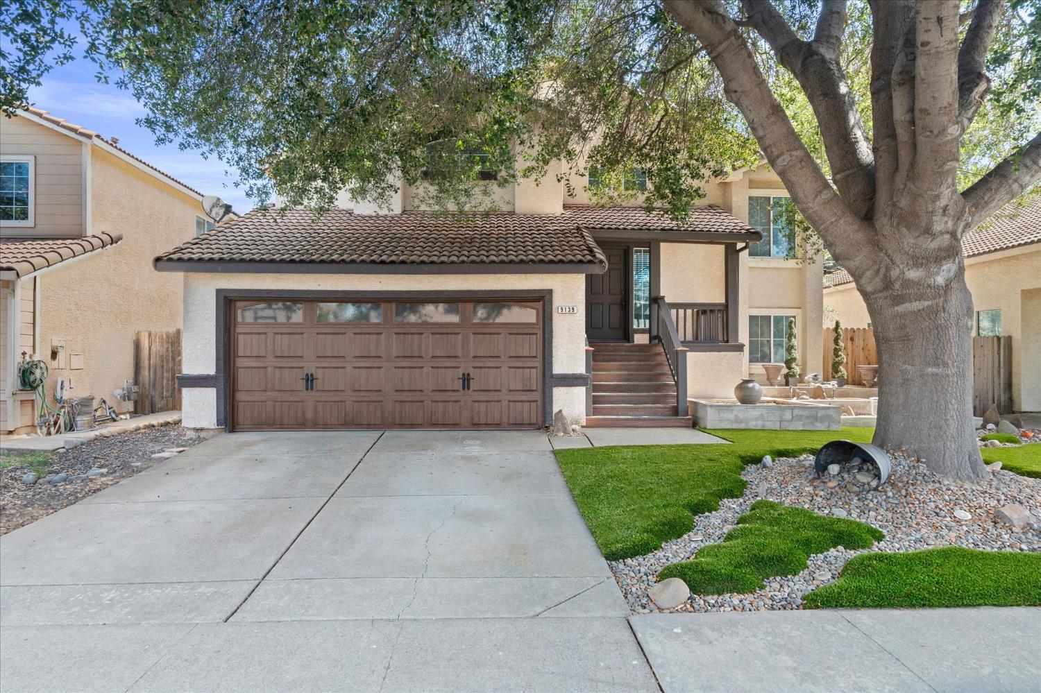 9139 Bungalow Way, Elk Grove, CA 95758-1221